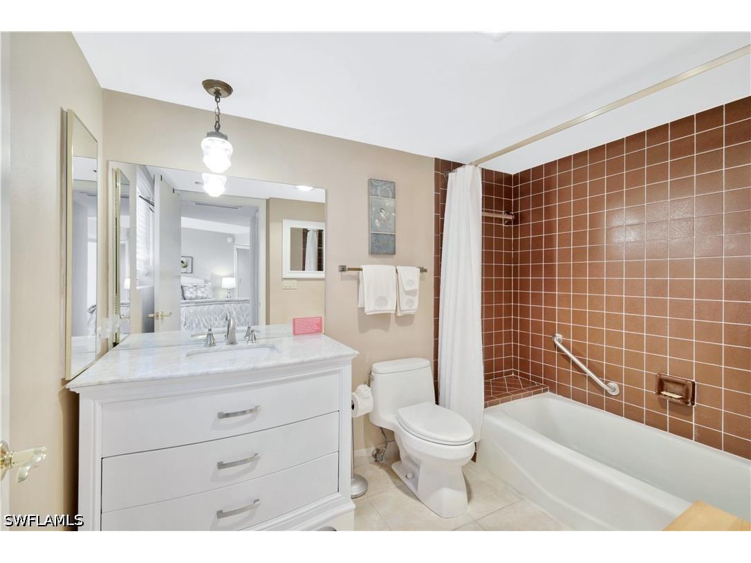 10701 Gulf Shore Drive #302 Naples FL 34108 226014821 image15