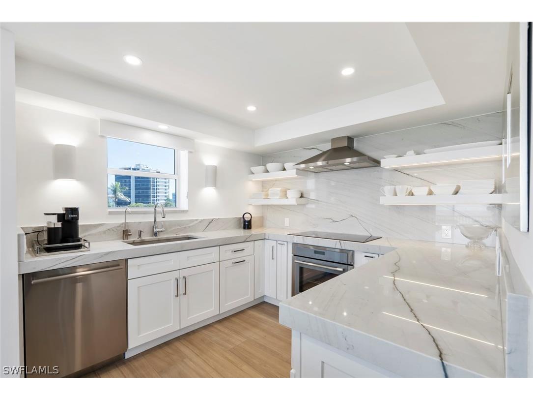 10701 Gulf Shore Drive #402 Naples FL 34108 226007338 image18