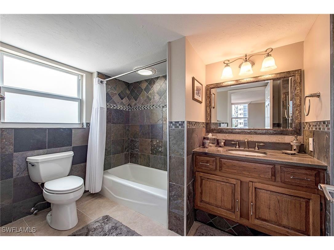 10701 Gulf Shore Drive #502 Naples FL 34108 225081577 image7