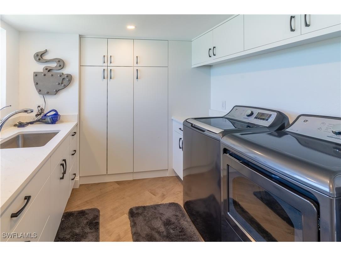 10701 Gulf Shore Drive #701 Naples FL 34108 225075704 image15