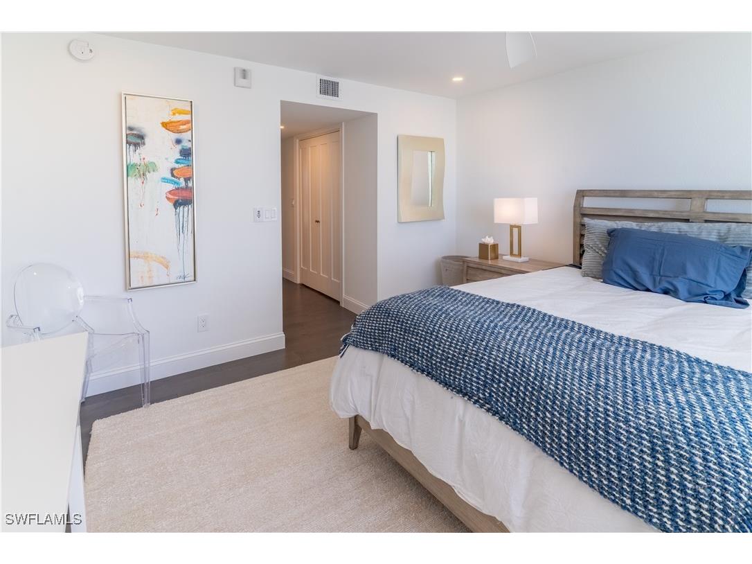 10701 Gulf Shore Drive #701 Naples FL 34108 225075704 image19