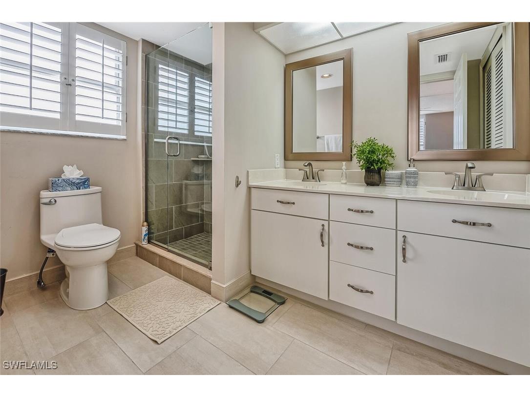 10701 Gulf Shore Drive #702 Naples FL 34108 225080398 image19