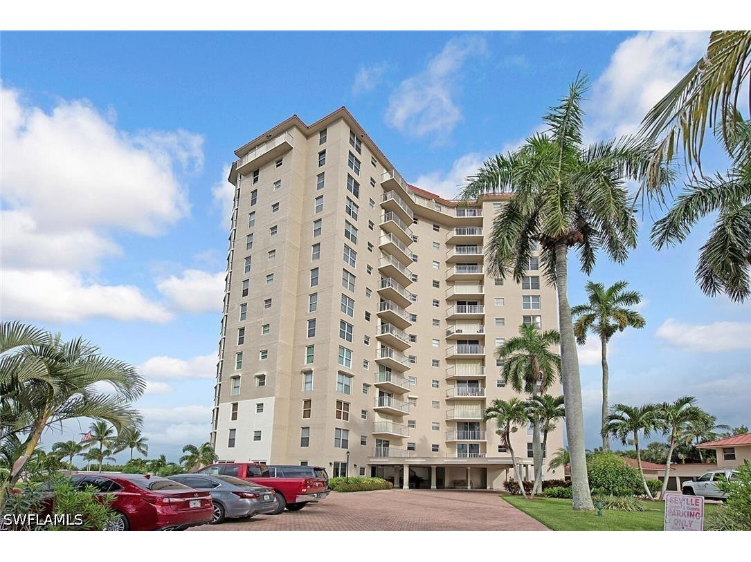 10701 Gulf Shore Drive #702 Naples FL 34108 226014810 image5
