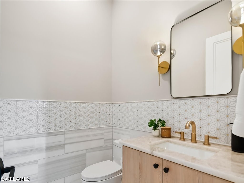10702 6th Street Naples FL 34108 226021068 image30