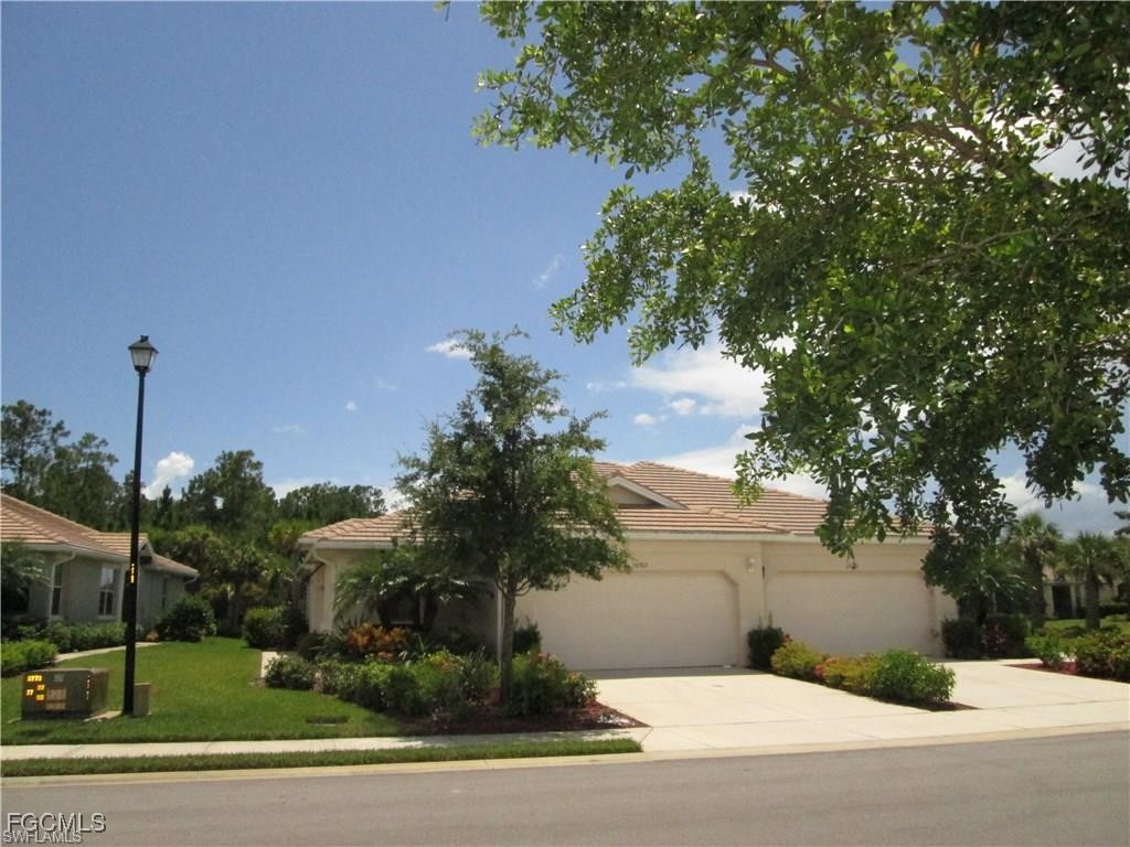 10702 Cetrella Drive Fort Myers FL 33913 2026003461 image1