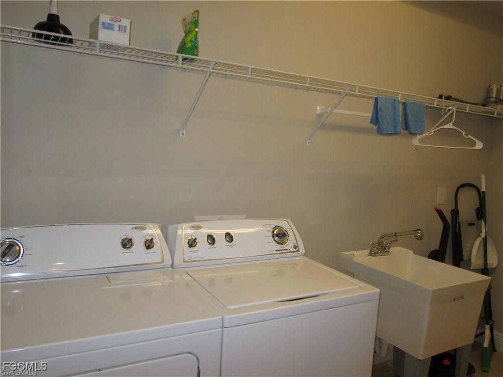 10702 Cetrella Drive Fort Myers FL 33913 2026003461 image16