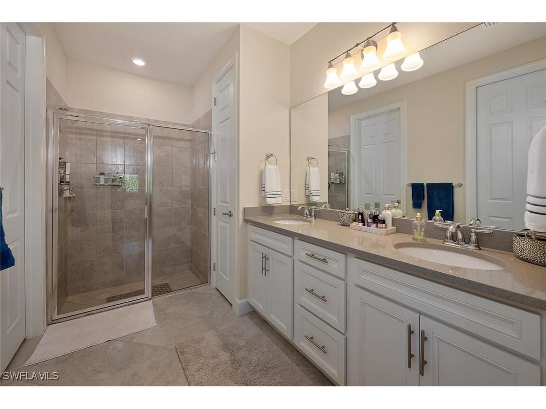 10709 Manatee Key Lane Estero FL 33928 225001366 image10