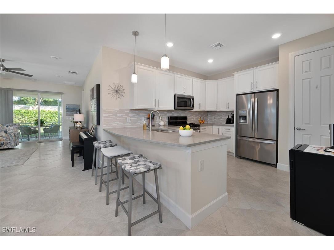 10709 Manatee Key Lane Estero FL 33928 225001366 image6