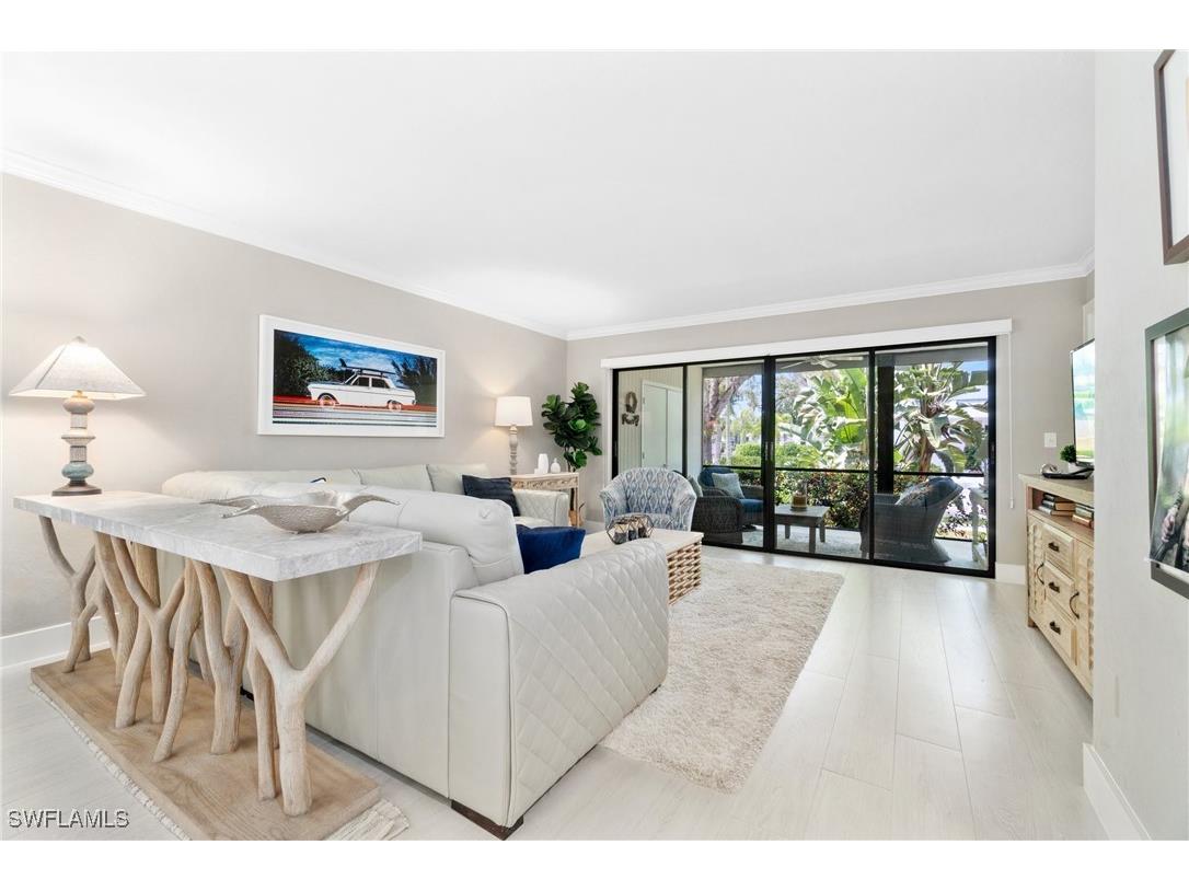 1071 8th Street S #103 Naples FL 34102 224102268 image1