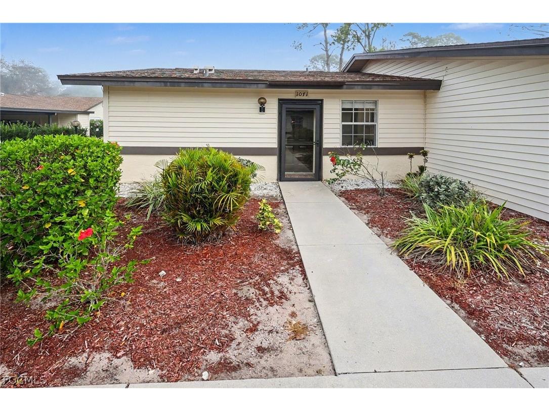 1071 Pine Isle Lane #1071 Naples FL 34112 2026013118 image2