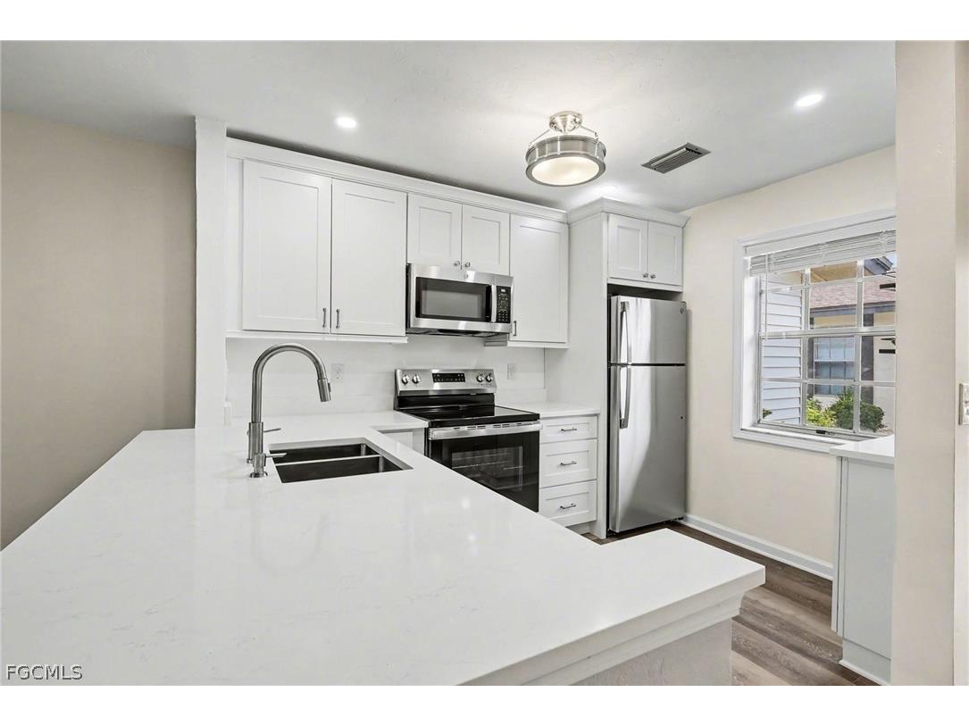 1071 Pine Isle Lane #1071 Naples FL 34112 2026013118 image4