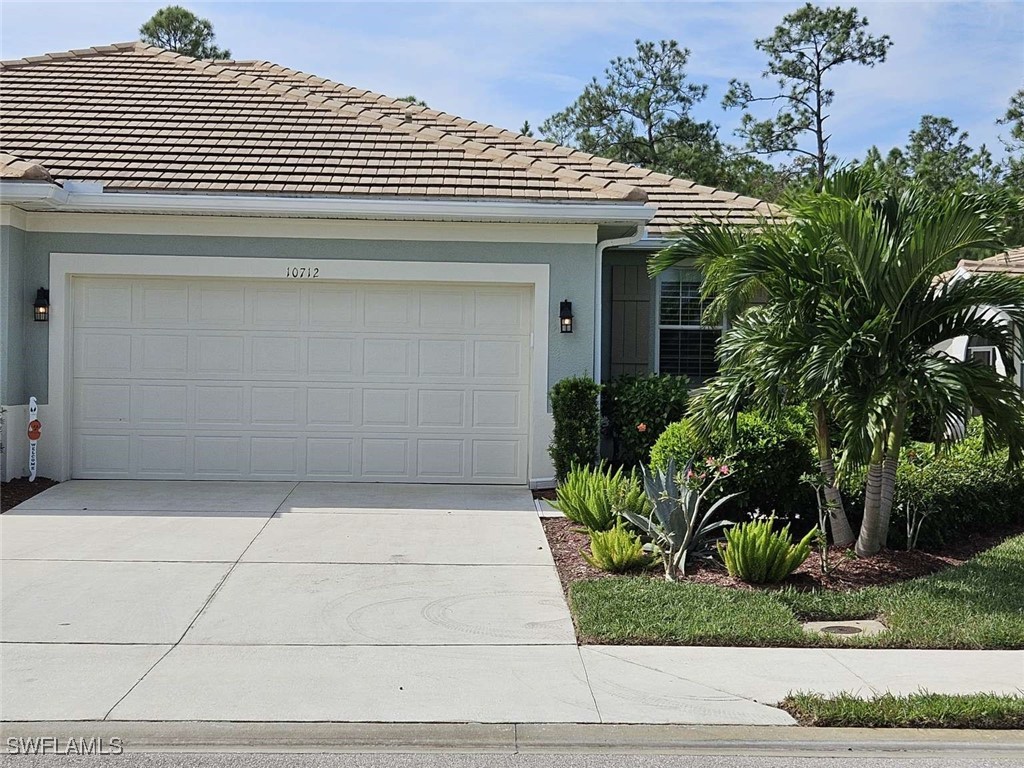 10712 Cetrella Drive Fort Myers FL 33913 224097059 image1