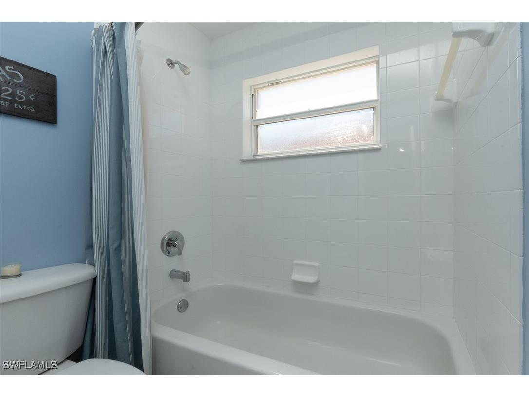 10713 Pearl Bay Circle Estero FL 33928 225078214 image24