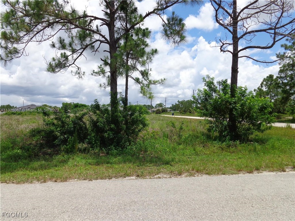 1072 Harwood Avenue S Lehigh Acres FL 33974 2025019173 image4