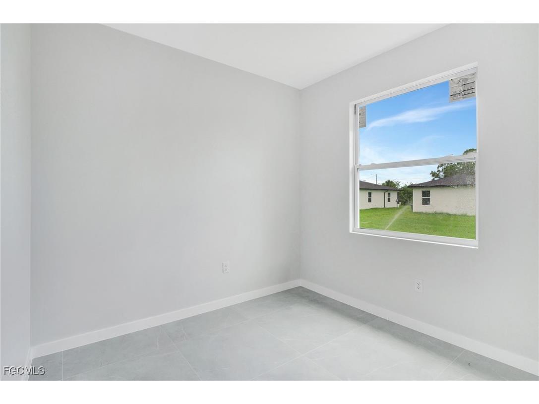 1072 Norton Avenue S Lehigh Acres FL 33974 2025009343 image12