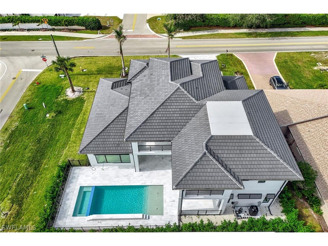 10720 Vanderbilt Drive Naples FL 34108 225007044 image3