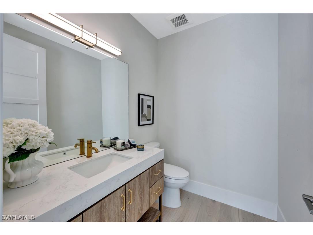 10720 Vanderbilt Drive Naples FL 34108 225007044 image33