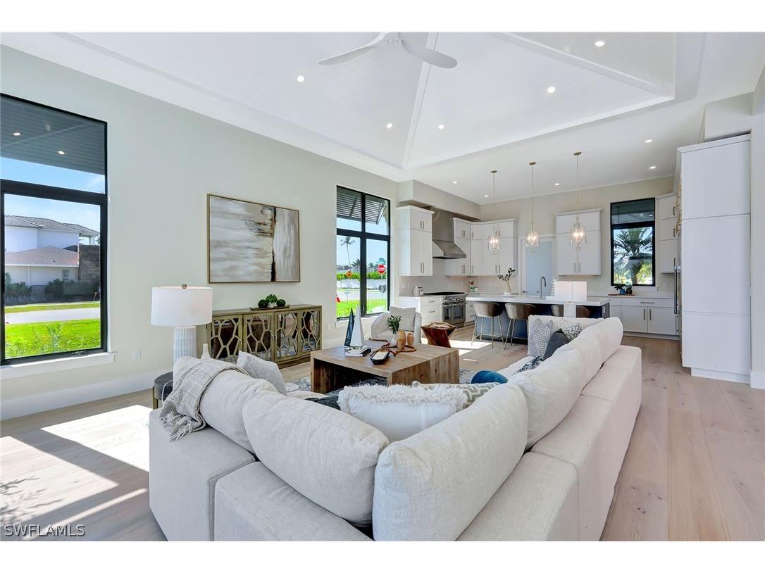 10720 Vanderbilt Drive Naples FL 34108 225007044 image7