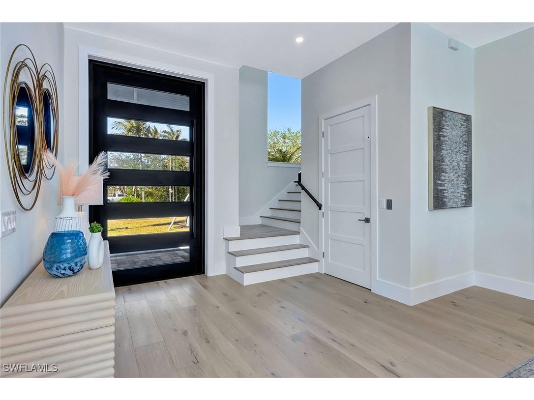 10720 Vanderbilt Drive Naples FL 34108 225070086 image12