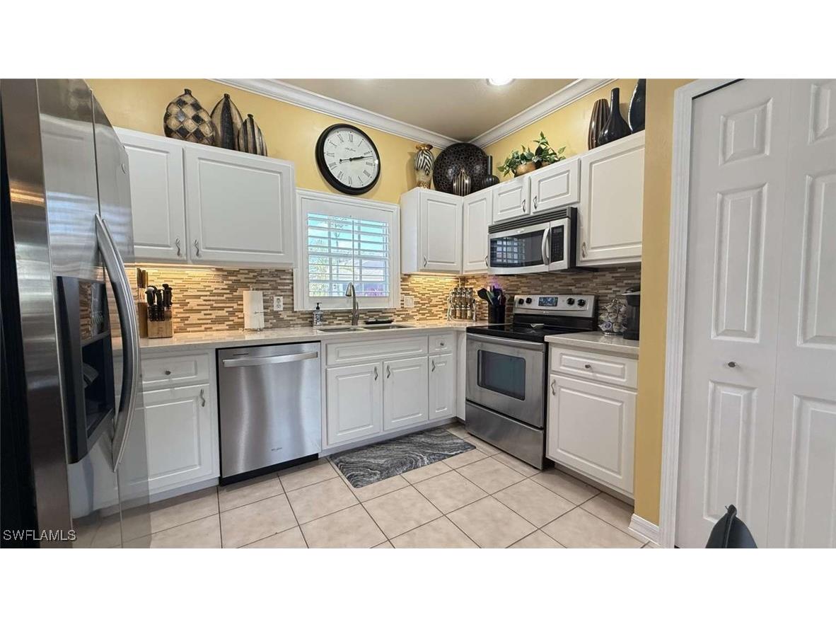 10721 Parrot Cove Circle Estero FL 33928 225062055 image2