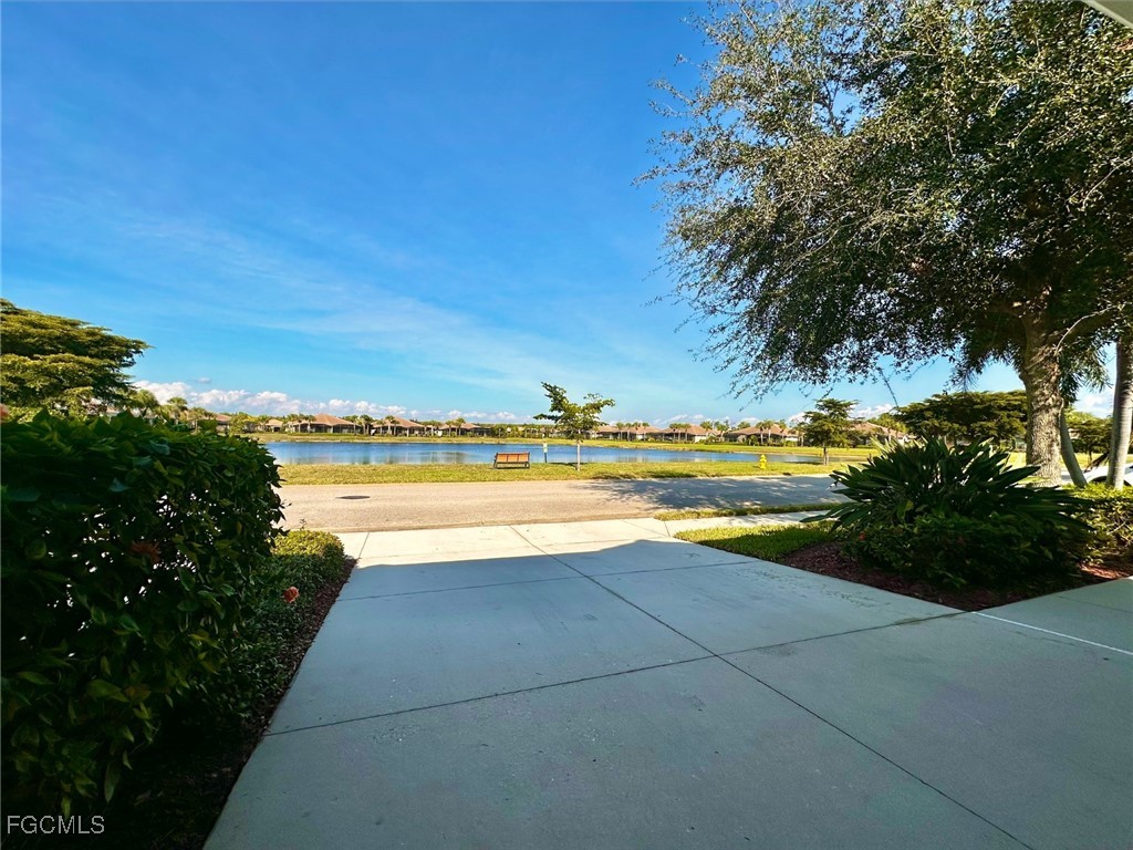 10726 Cetrella Drive Fort Myers FL 33913 2025024415 image34