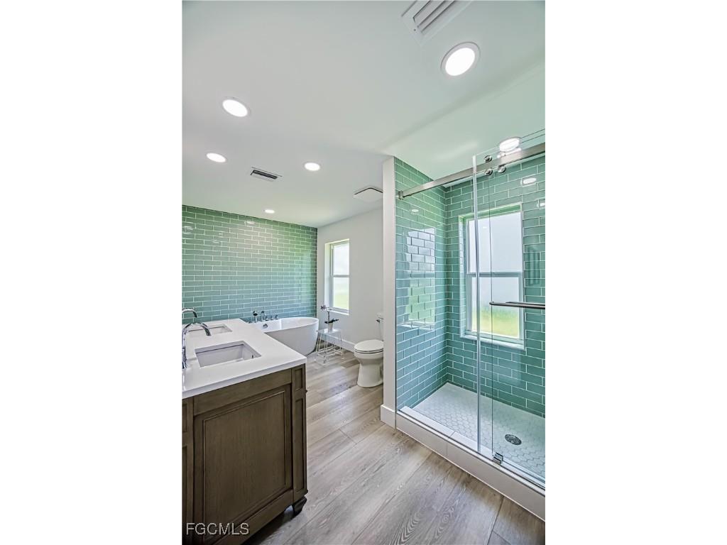 1073 Sand Castle Road Sanibel FL 33957 2025015922 image21