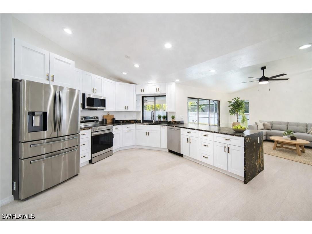 10731 Regent Circle Naples FL 34109 226009372 image2