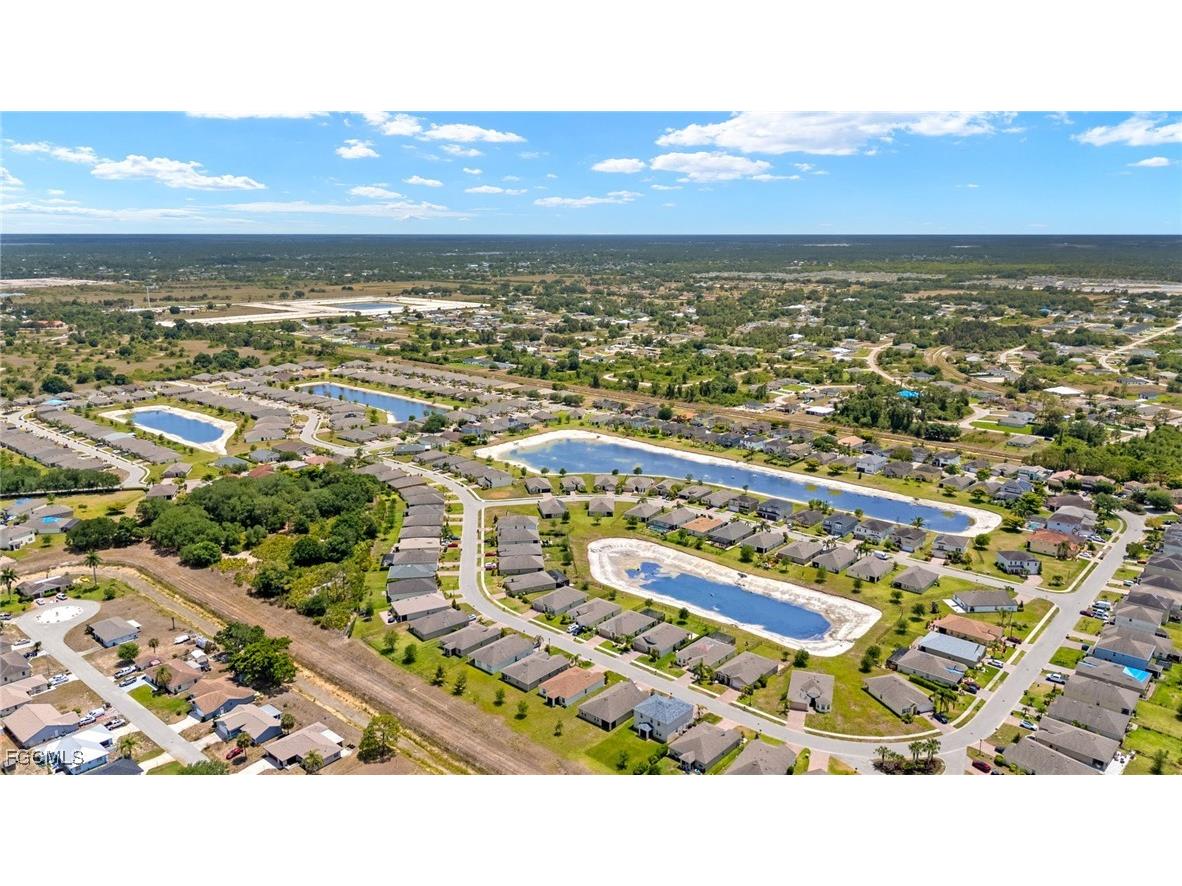 10733 Crossback Lane Lehigh Acres FL 33936 2025008010 image43