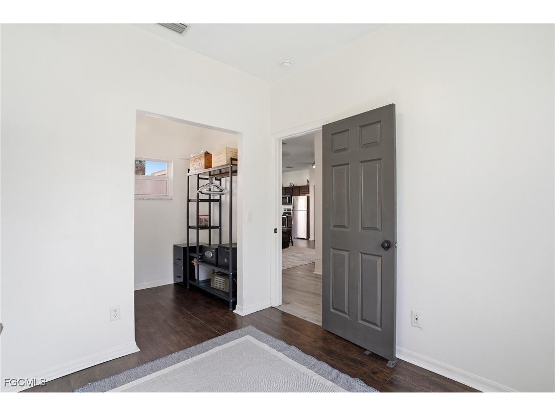 10733 Rio Mar Circle Estero FL 33928 2025015769 image10