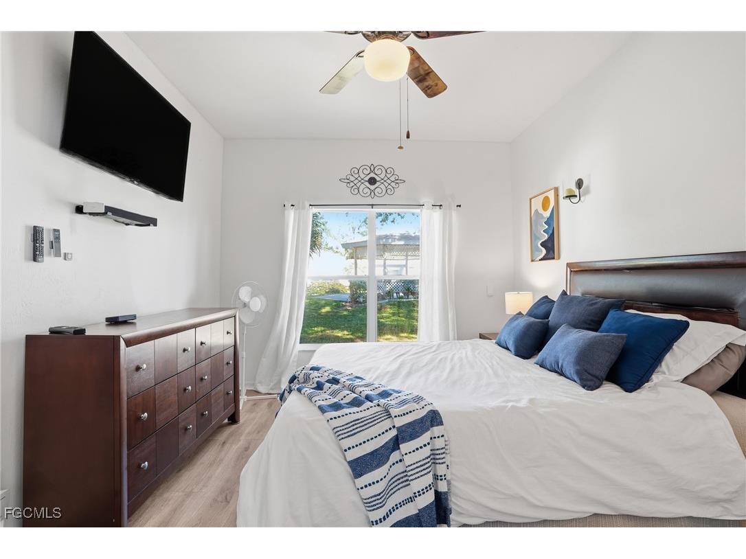 10733 Rio Mar Circle Estero FL 33928 2025015769 image16