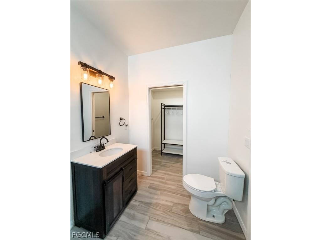 10733 Rio Mar Circle Estero FL 33928 2025015769 image19