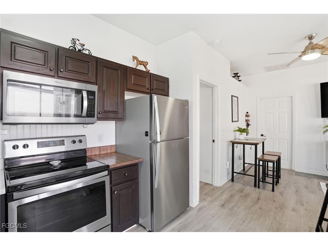 10733 Rio Mar Circle Estero FL 33928 2025015769 image6