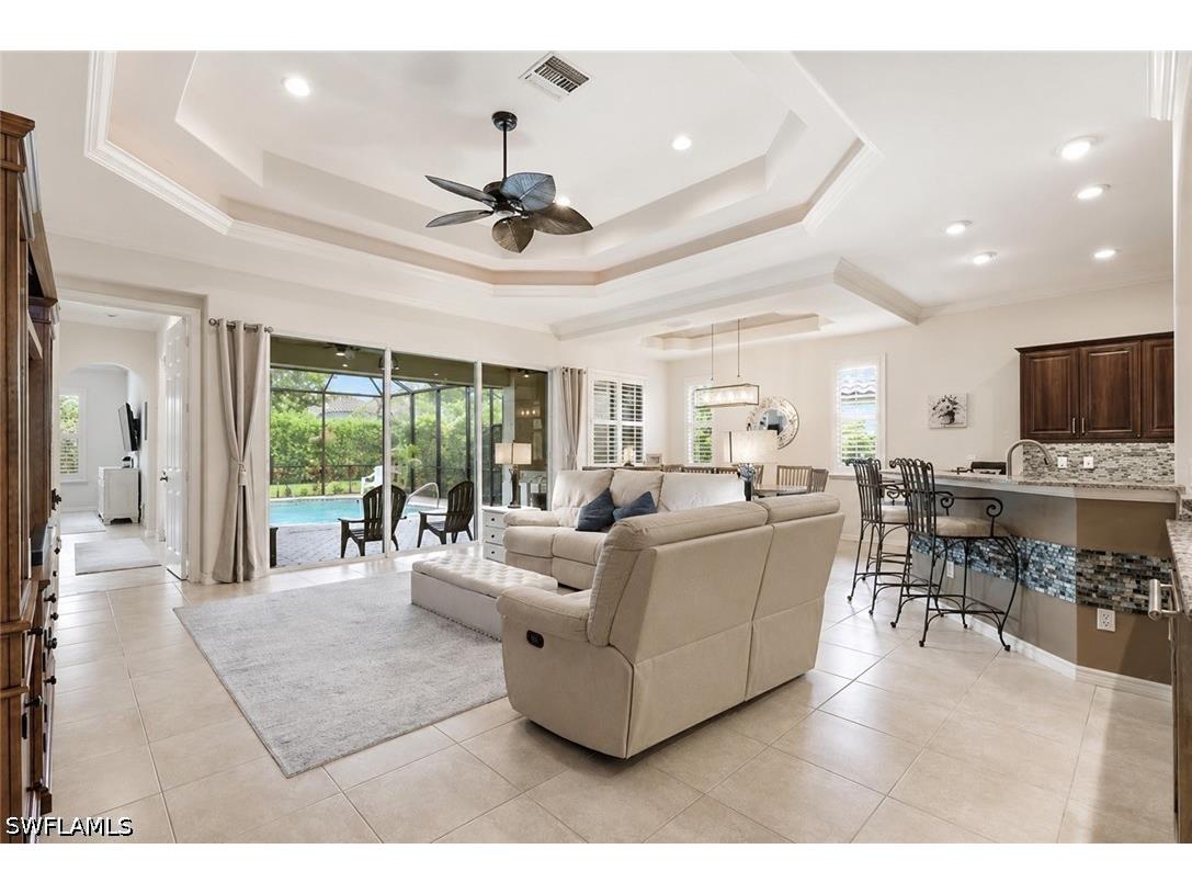  Naples FL 34119 226021204 image3