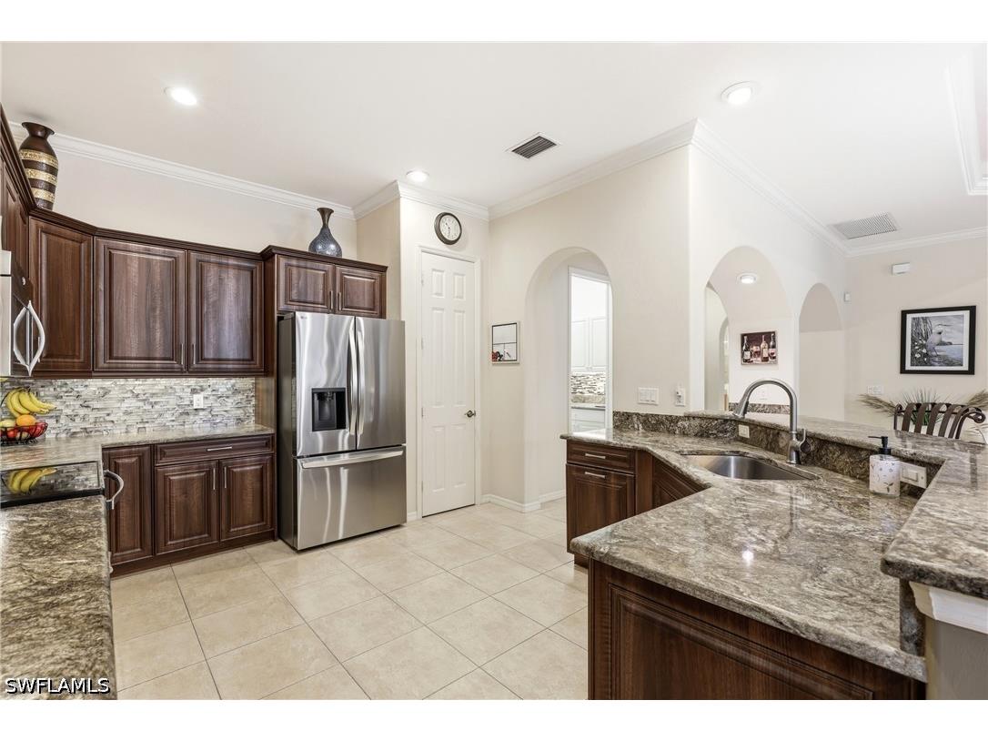  Naples FL 34119 226021204 image9