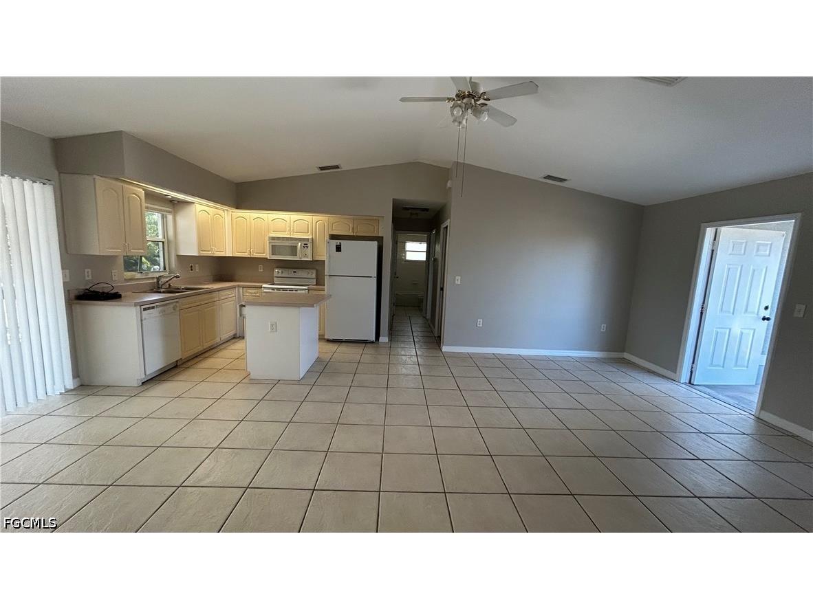 10738 Cocoatree Court Lehigh Acres FL 33936 2026020685 image3