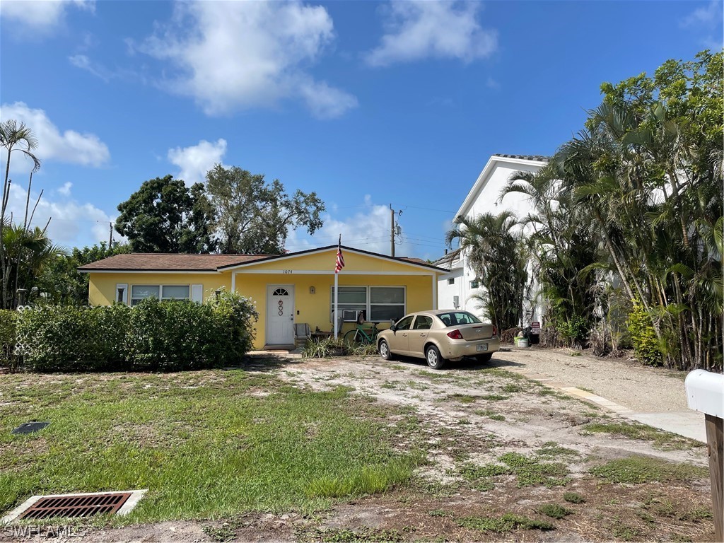 1074 Hollygate Lane Naples FL 34103 223045332 image1