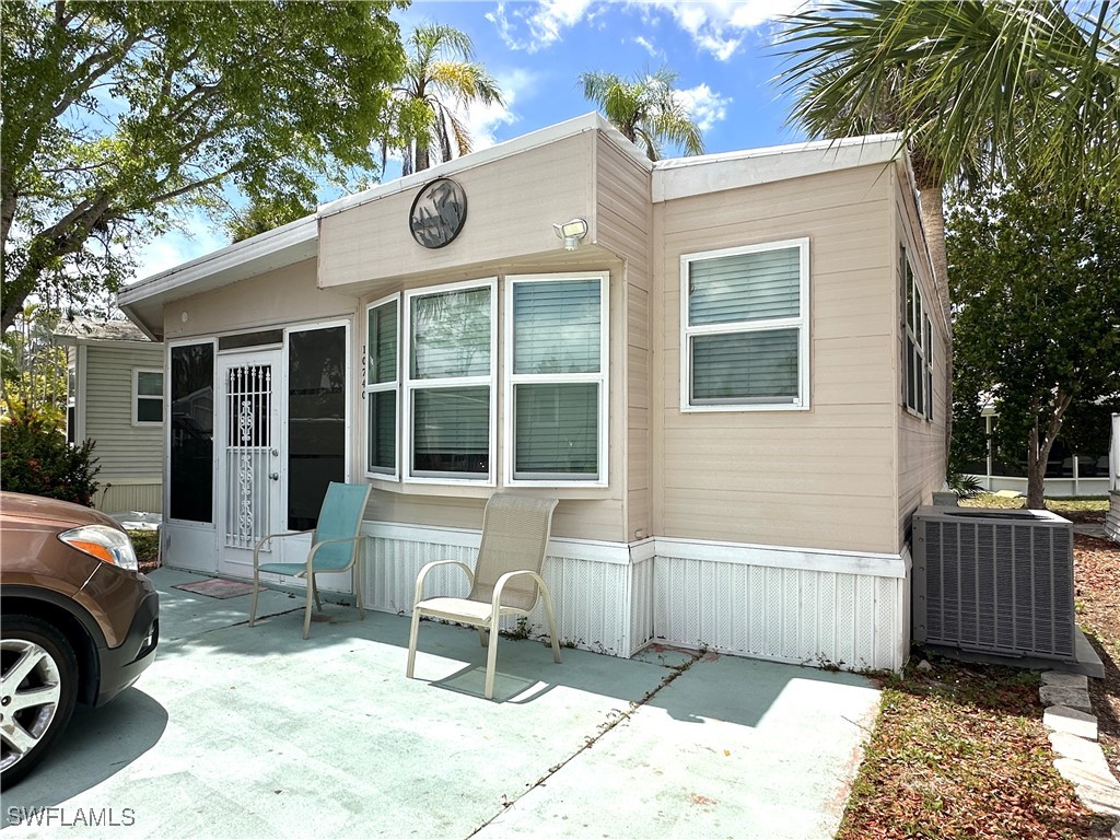 10740 Everglades Kite Circle Estero FL 33928 225045084 image1