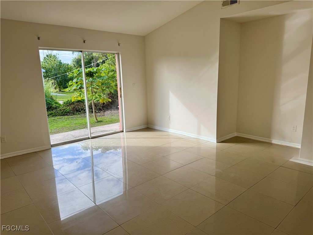 10743 Robinson Street Fort Myers FL 33908 2026001825 image2