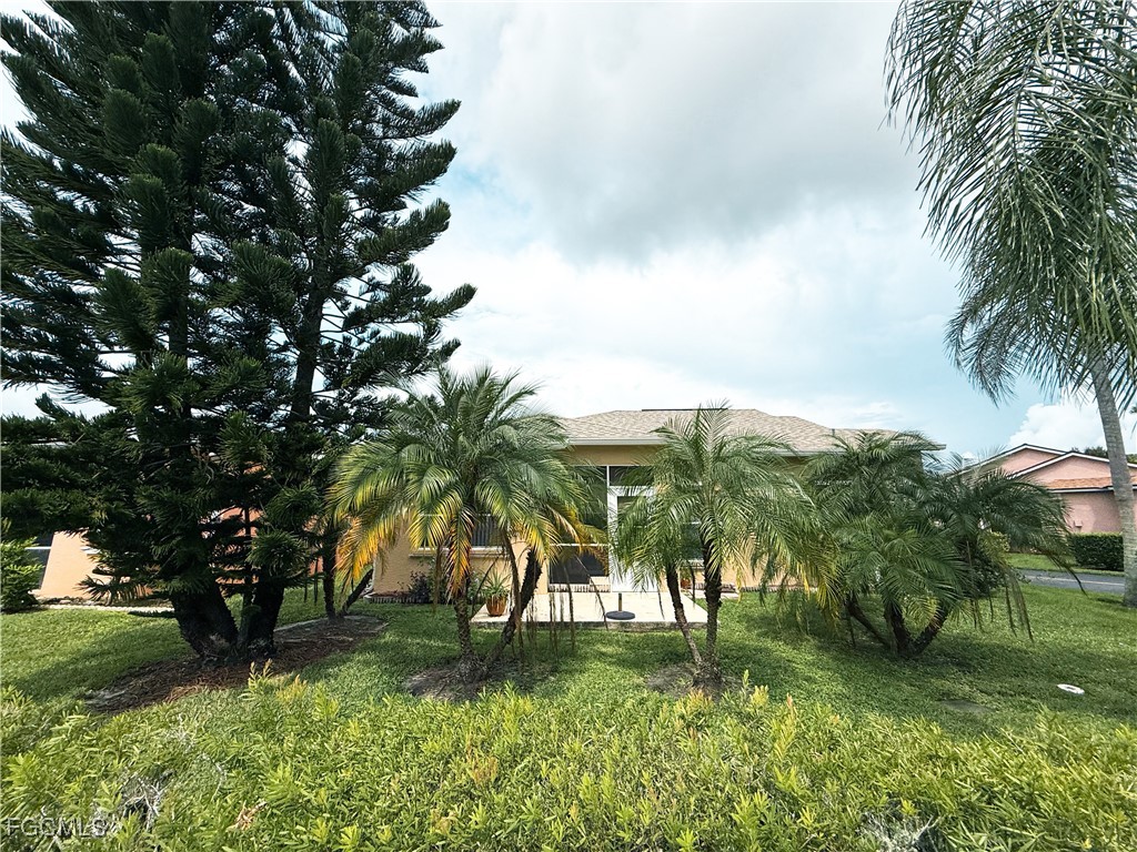 10744 Blue Bimini Circle Estero FL 33928 2025002423 image30