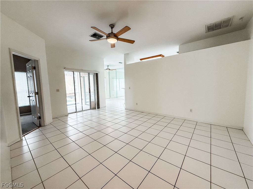 10744 Blue Bimini Circle Estero FL 33928 2026008650 image6