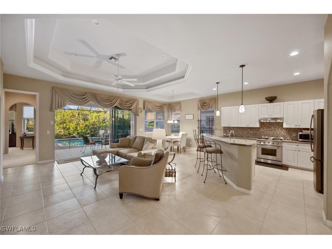 10748 Fieldfair Drive Naples FL 34119 225081386 image6