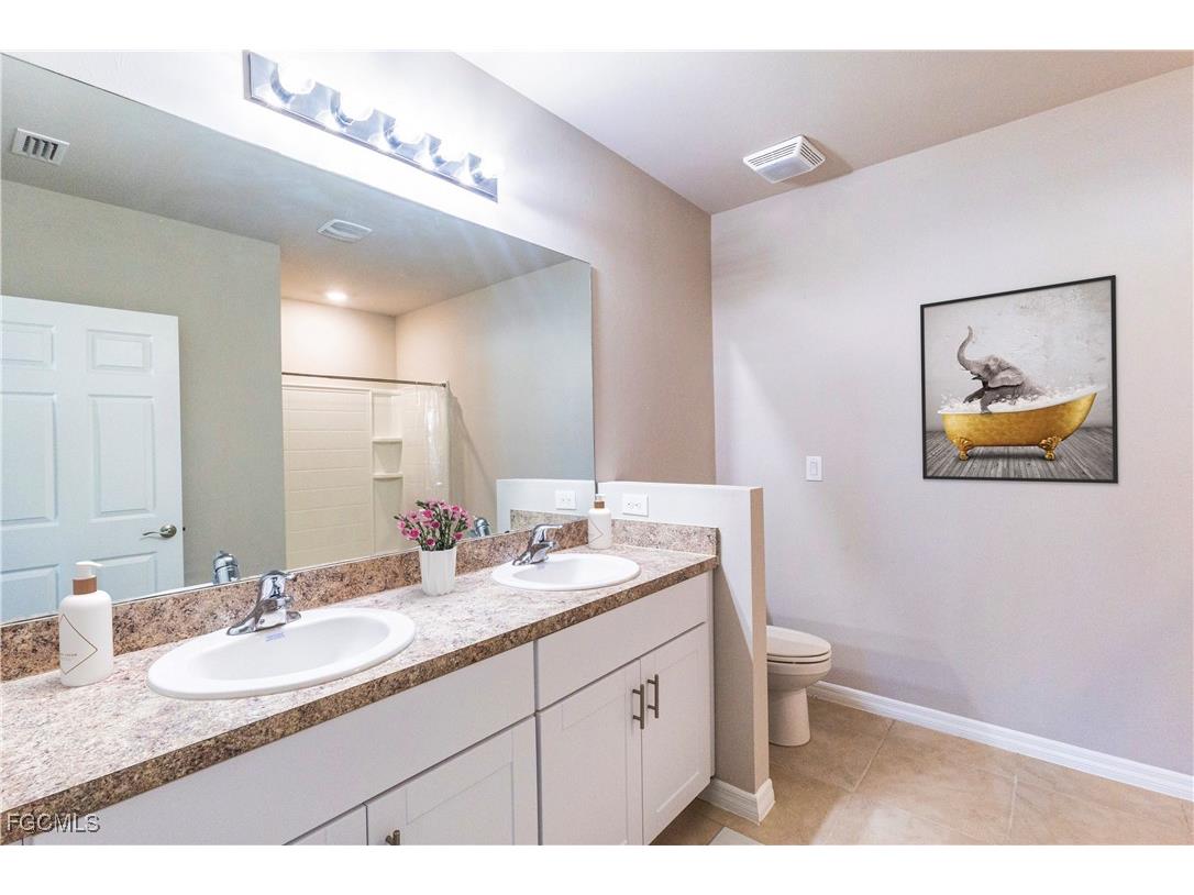 10749 Crossback Lane Lehigh Acres FL 33936 2025022437 image7