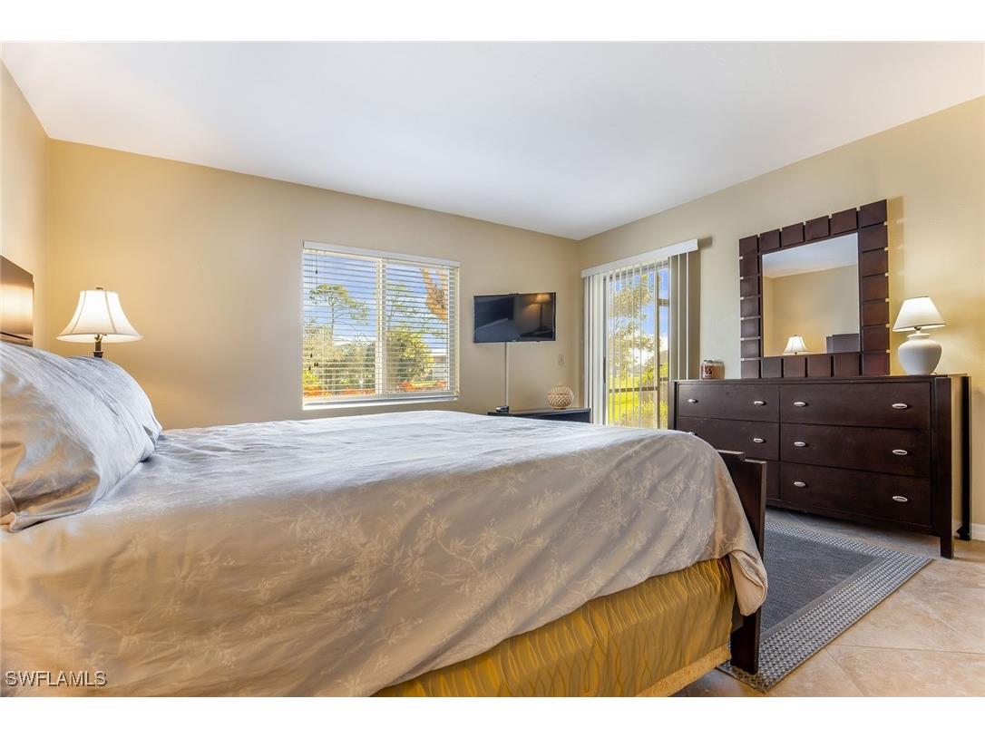 1075 Foxfire Lane #103 Naples FL 34104 225059098 image11