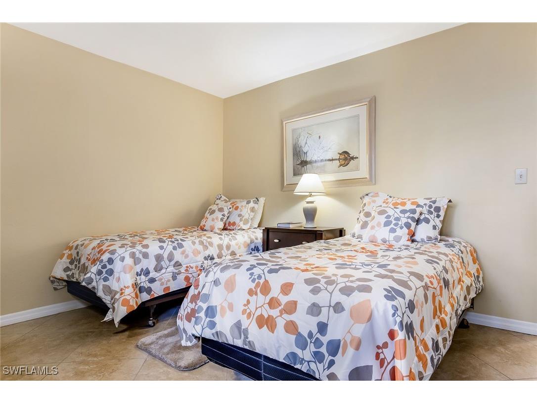 1075 Foxfire Lane #103 Naples FL 34104 225059098 image14