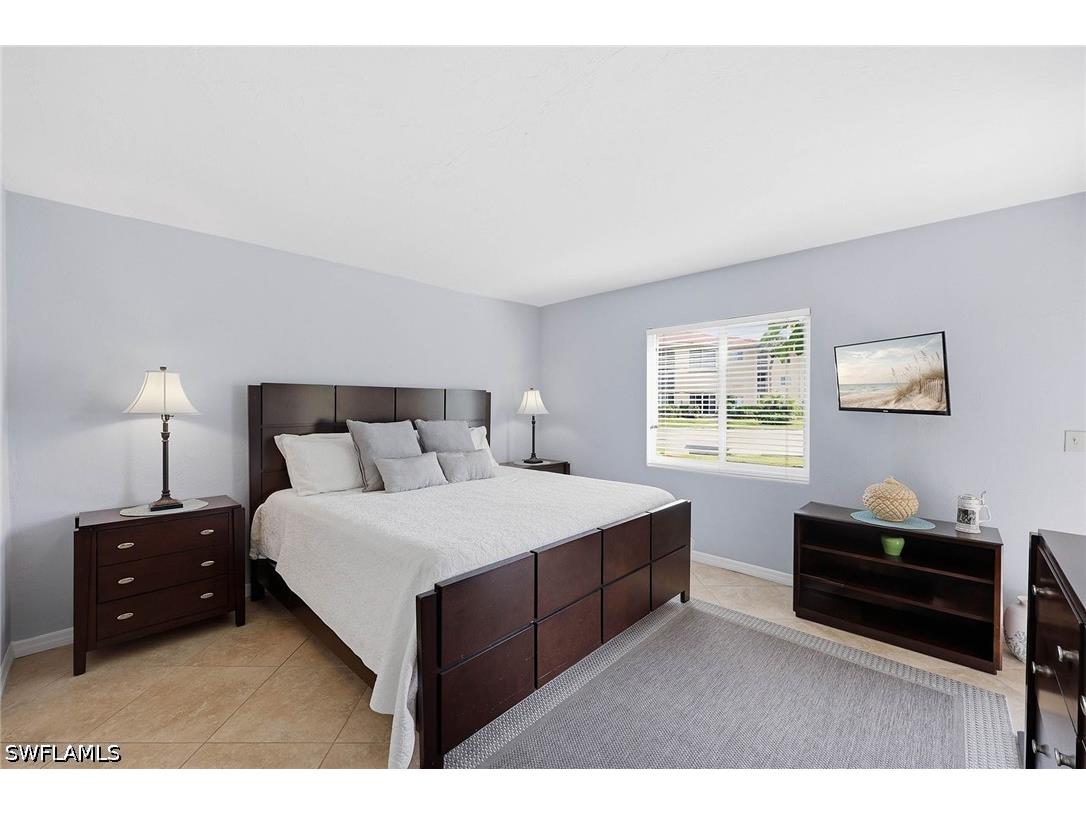 1075 Foxfire Lane #103 Naples FL 34104 226024684 image10