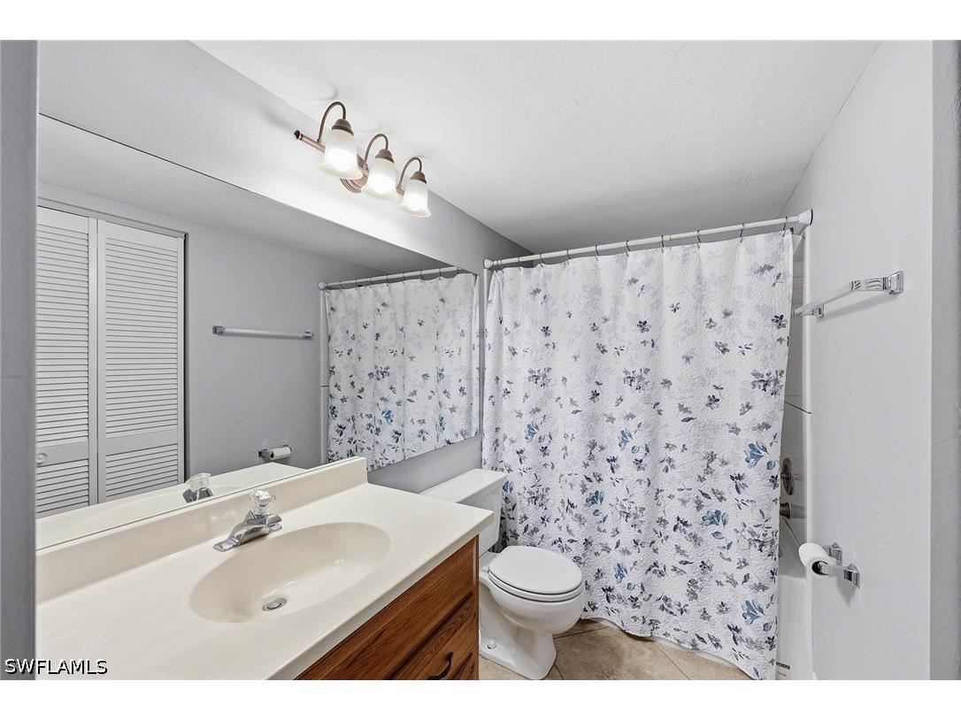 1075 Foxfire Lane #103 Naples FL 34104 226024684 image14