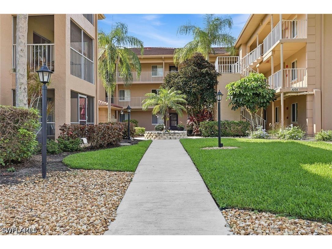 1075 Foxfire Lane #103 Naples FL 34104 226024684 image18
