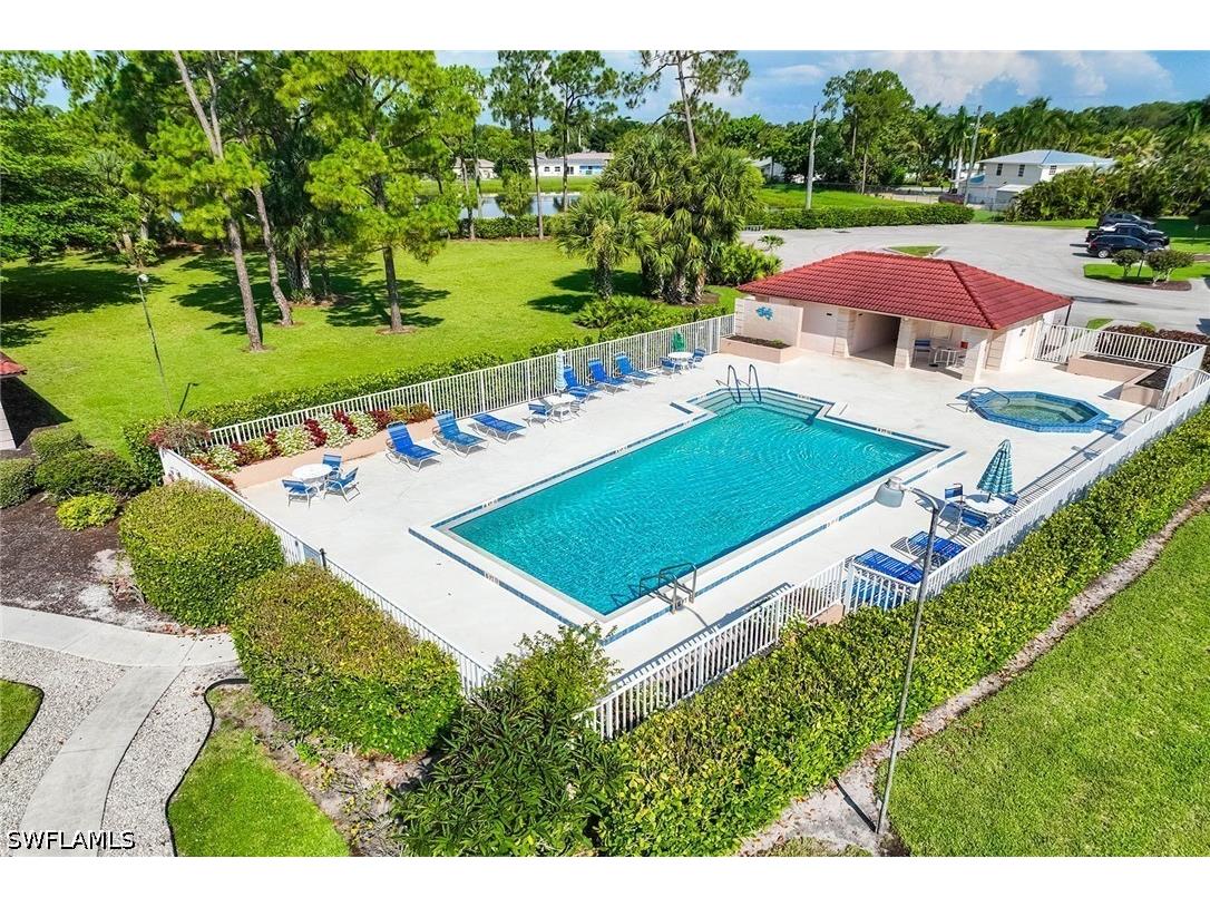 1075 Foxfire Lane #103 Naples FL 34104 226024684 image20
