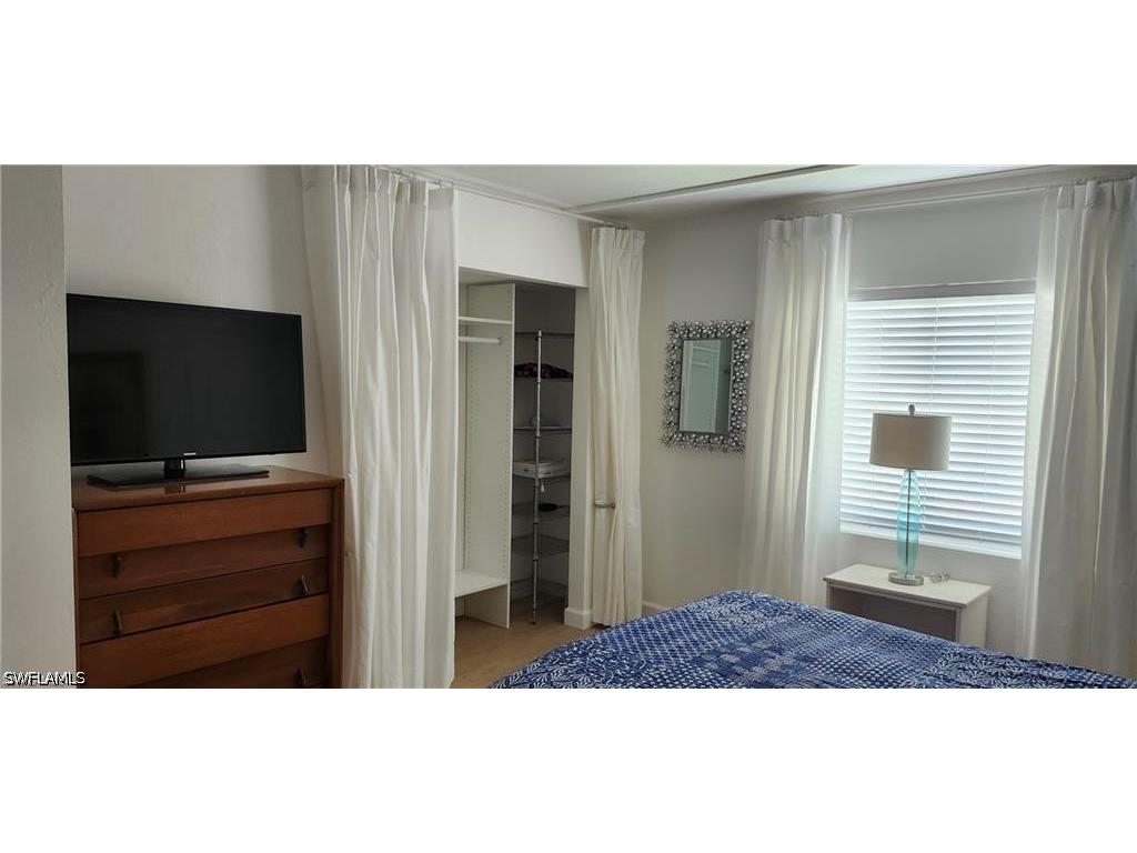 1075 Foxfire Lane #201 Naples FL 34104 226022672 image12