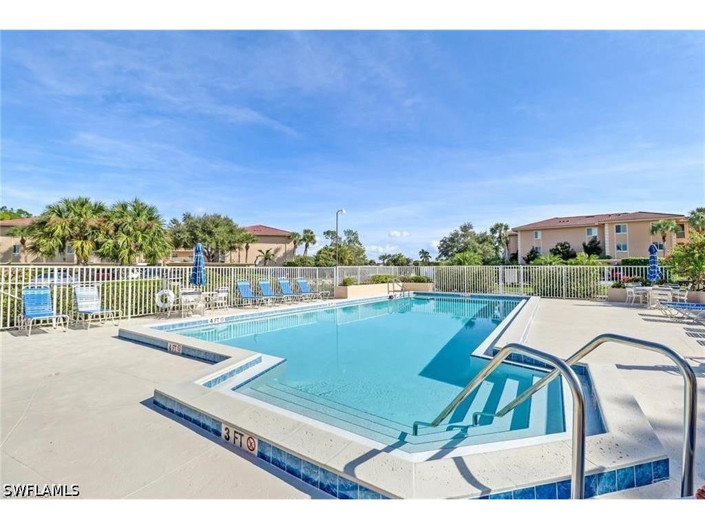 1075 Foxfire Lane #201 Naples FL 34104 226022672 image3